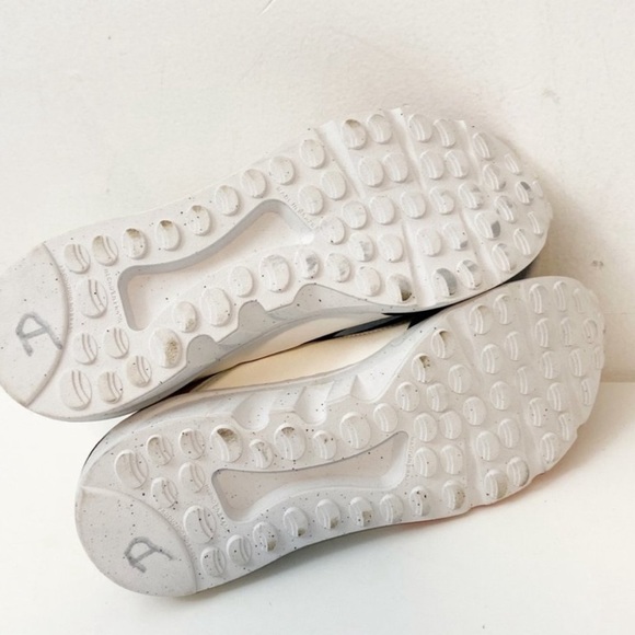 Aldo Cadorelia Mid Heel Low Top Sneakers Size 8 - Picture 5 of 6